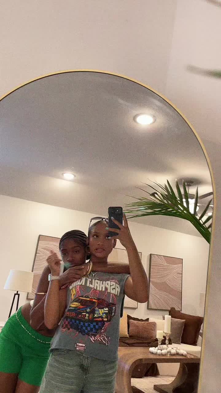 @alayahthegoatt