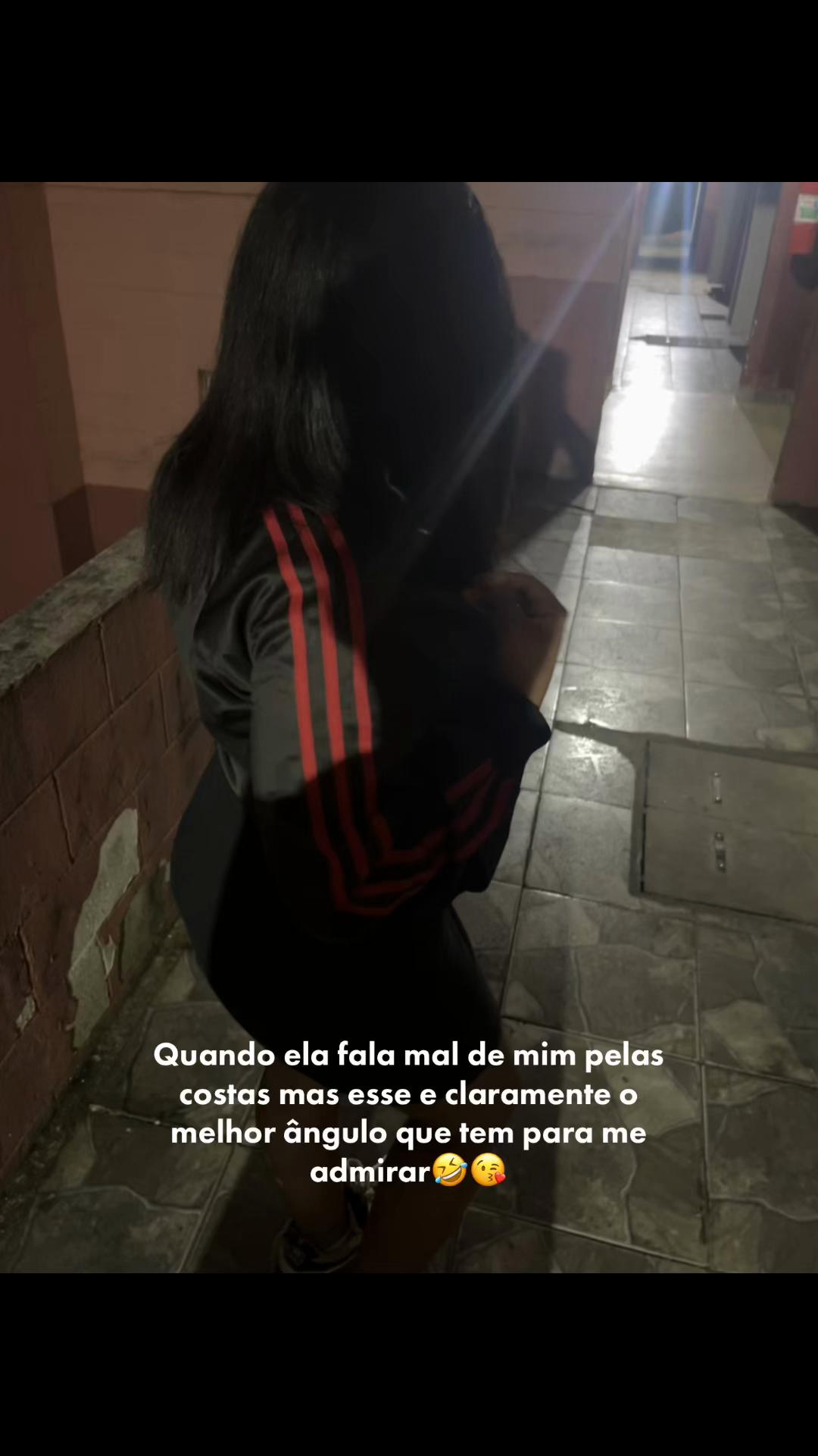 @ajuliaoficial_