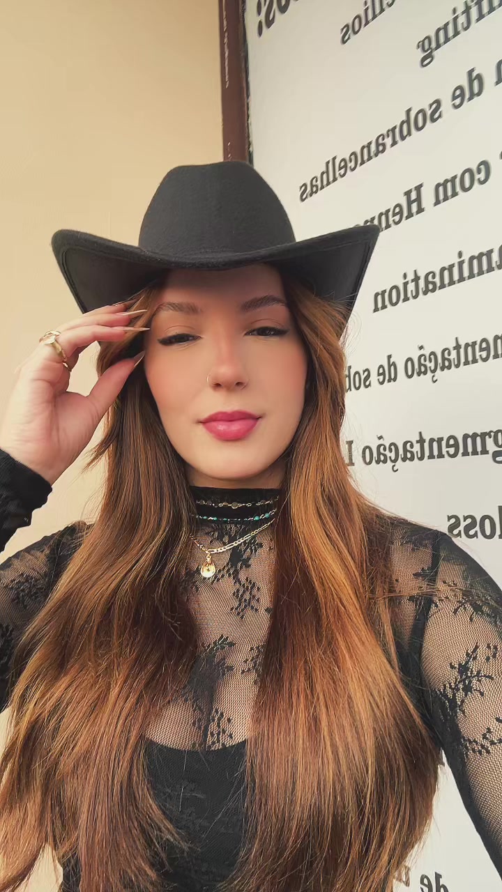 @𝗸𝗮𝗺𝗶𝗹𝗹𝘆 𝗿𝗮𝗾𝘂𝗲𝗹