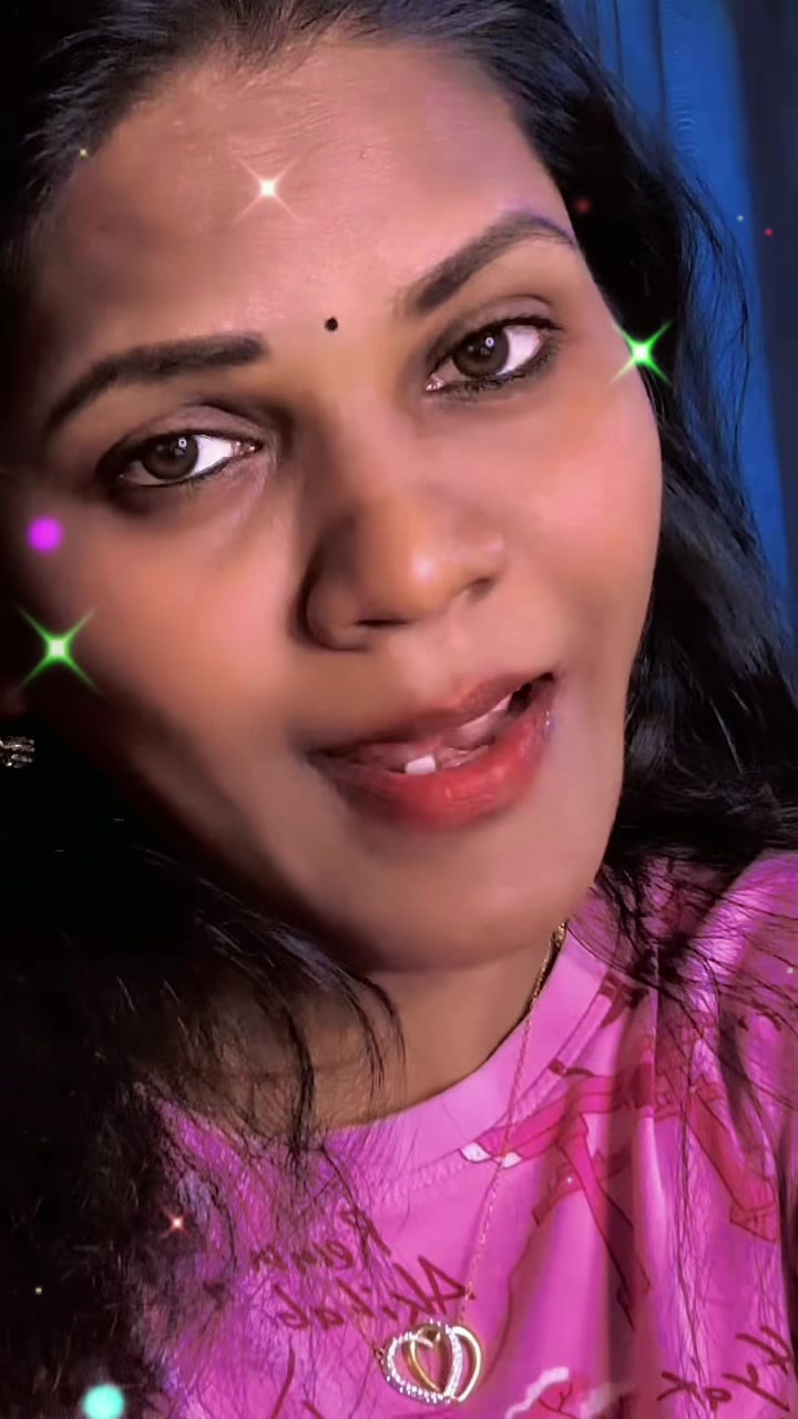 @GaYaThRI❤️ MaNiKAnDaN ❤️🇨🇦☃️