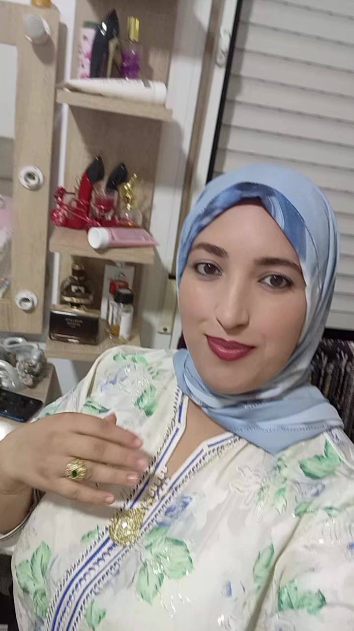 @غزالة رايقة