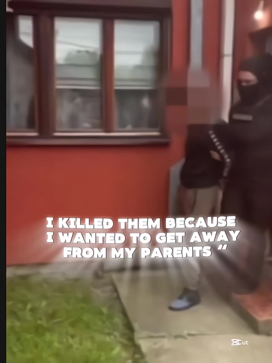 @𝓢𝓸𝓯𝓲𝓳𝓪 𓆩🖤𓆪 𓆩🤍𓆪