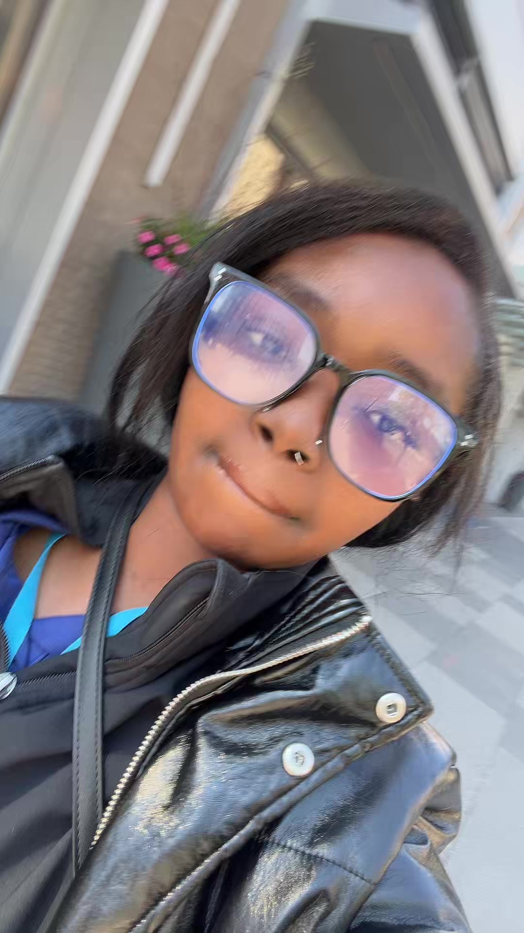 @lovelynii_