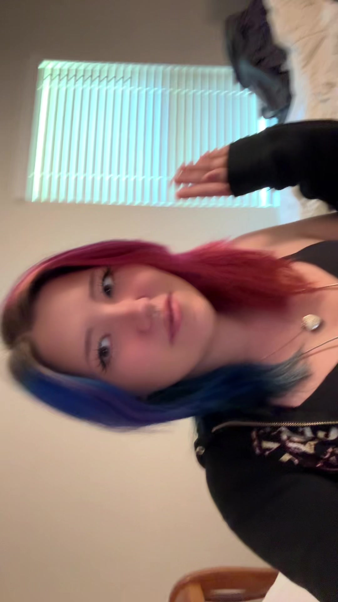 @Zo