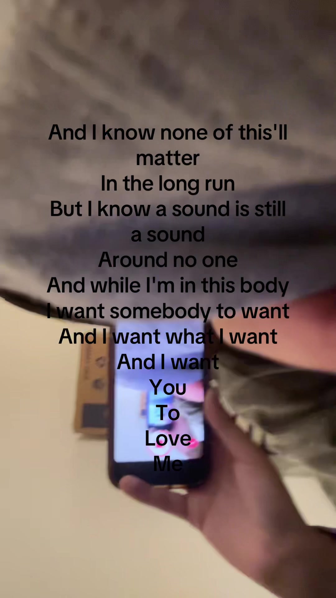 @𖣂