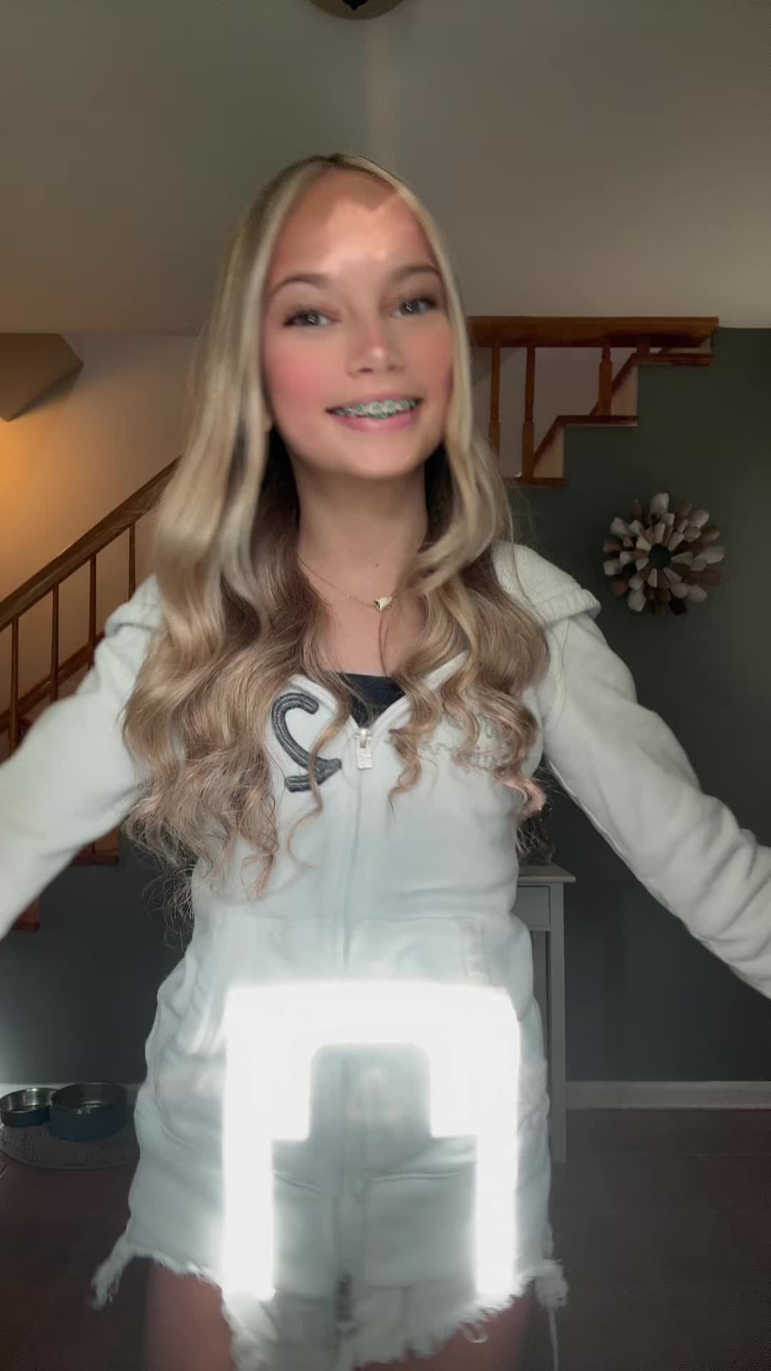 @Kaylaa