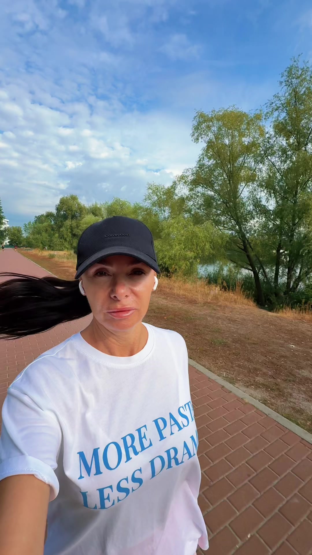 @Аліна
