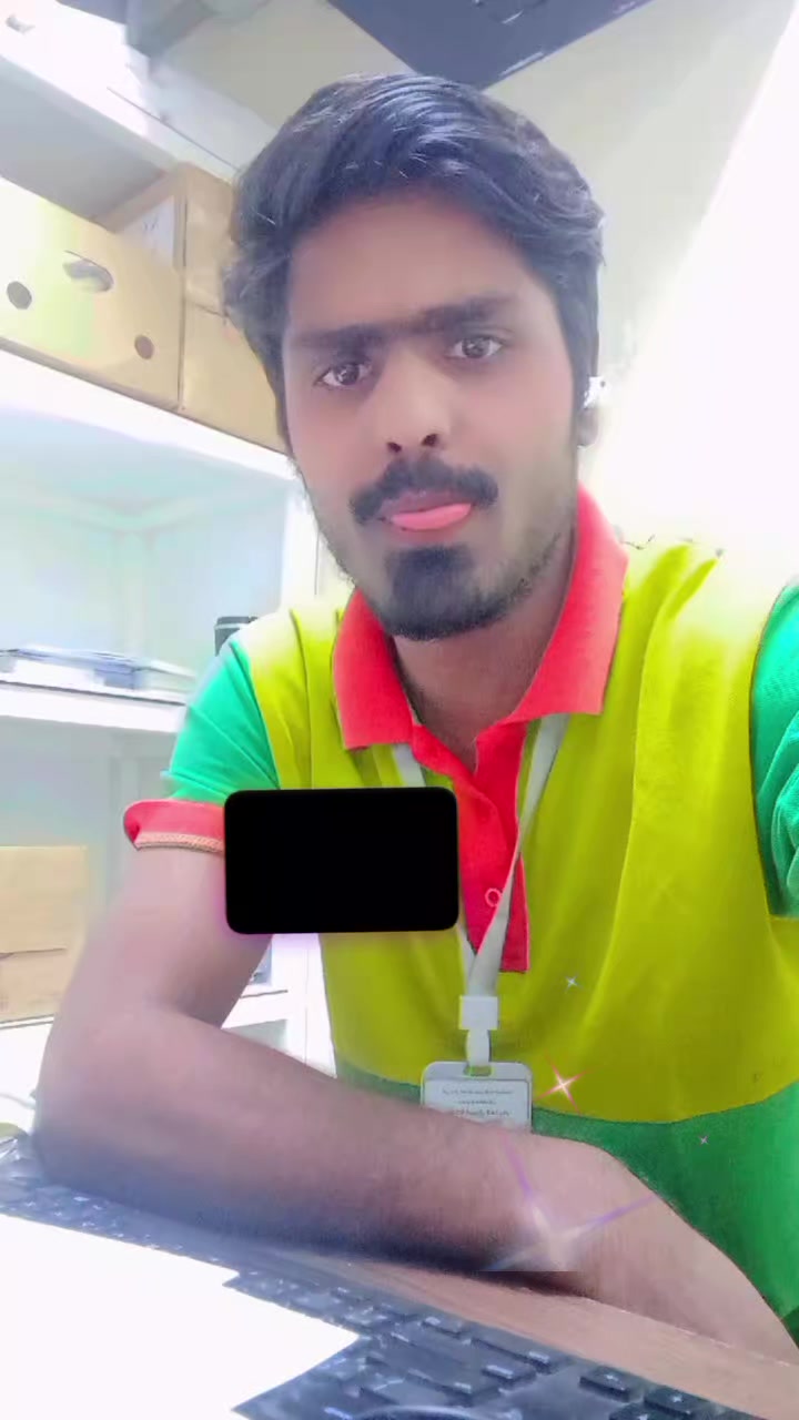 @🕺Deshi_Laika🕺