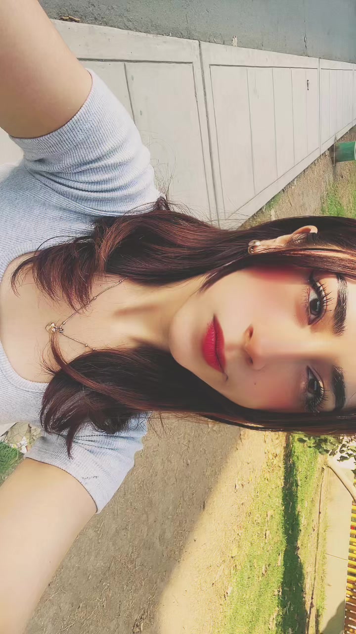 @Futura Esposa de Paul Colonia✨