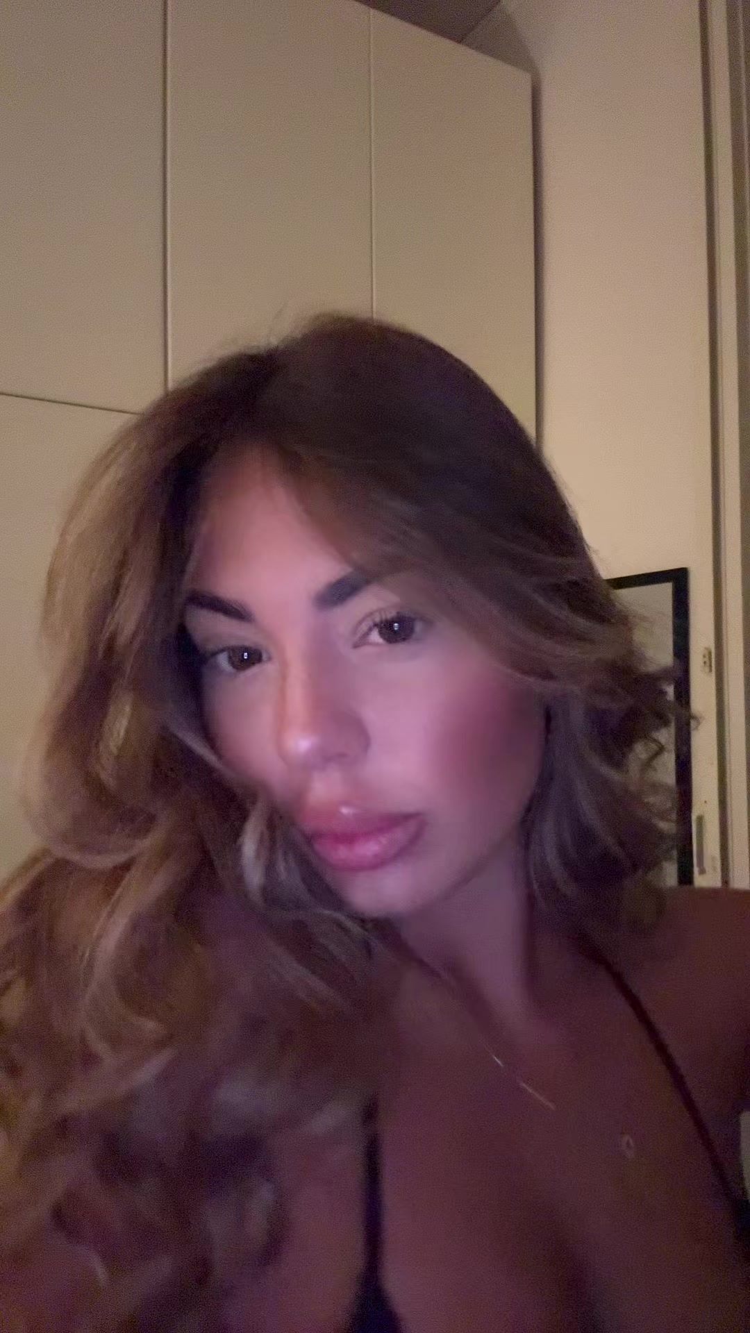 @C h i a r a 🦋