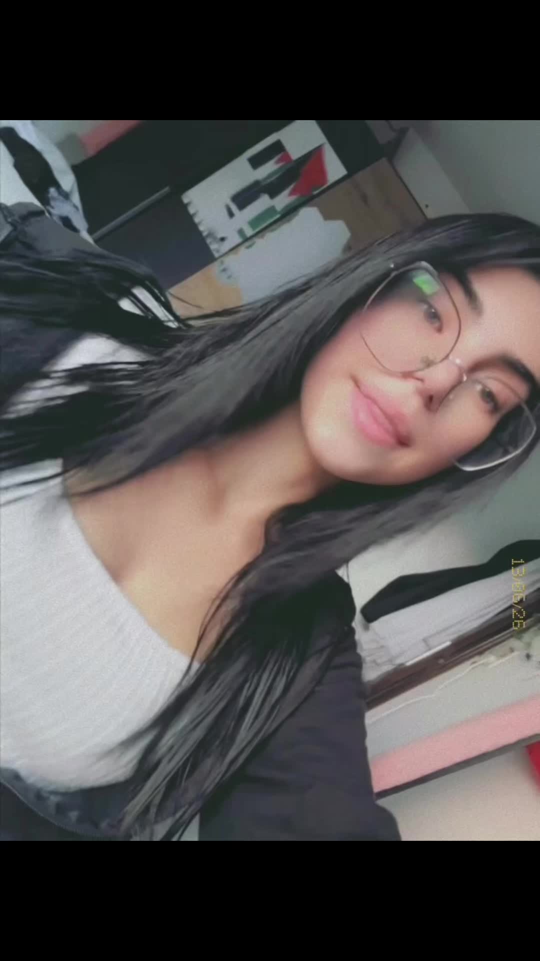 @𝑒𝑒𝑙𝑖𝑛𝑎.42𝑧𝑧