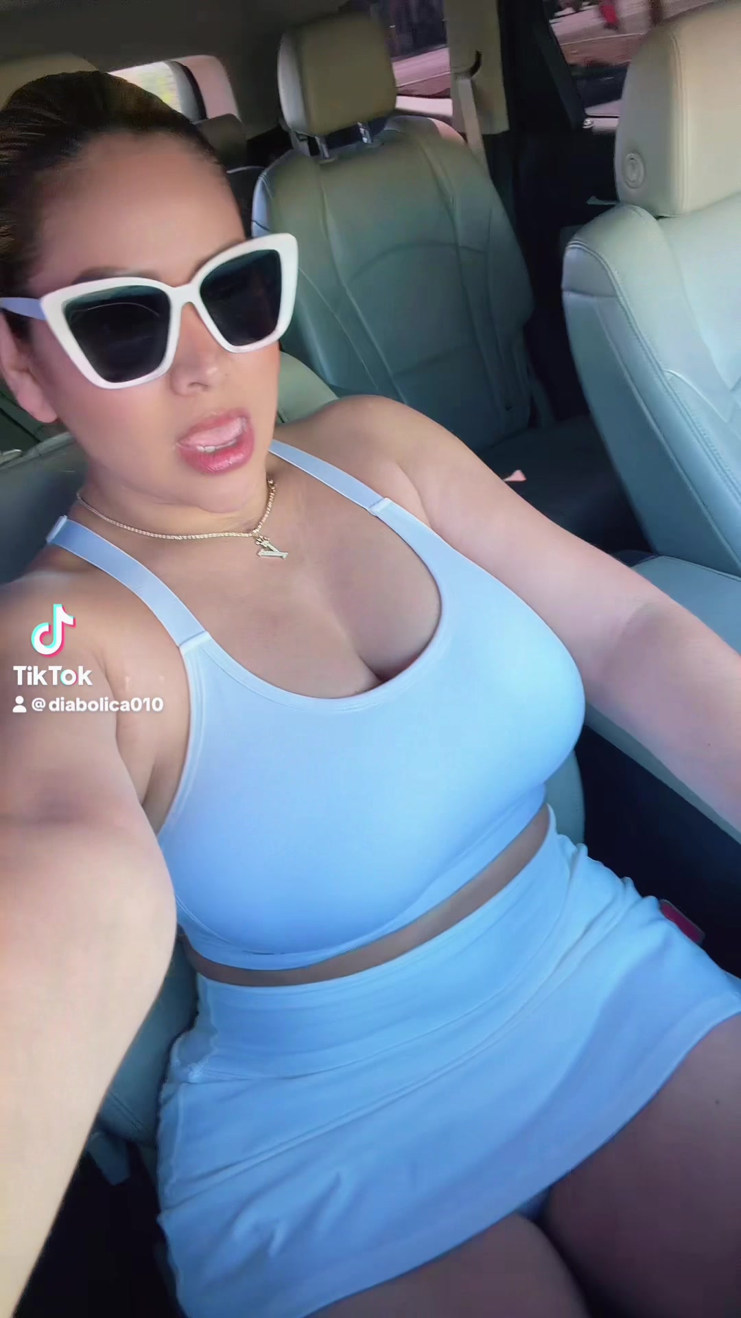 @Yesi39