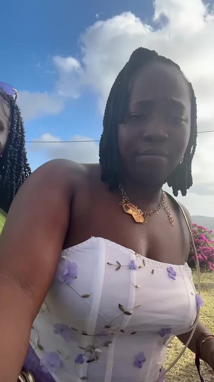@Chloe_the_lucian 🇱🇨❤