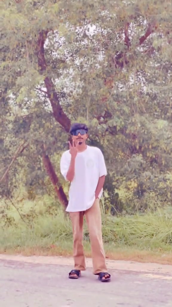@Hency BoY ๐ฆ๐