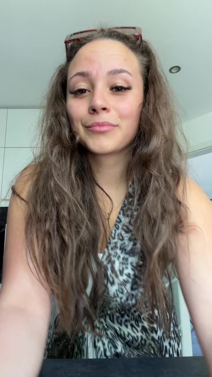 @Sabrinator