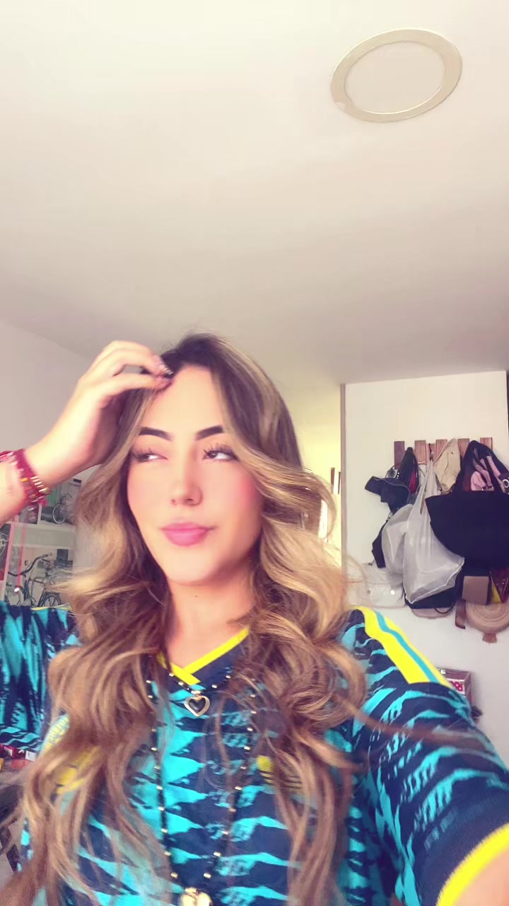 @Laura valencia