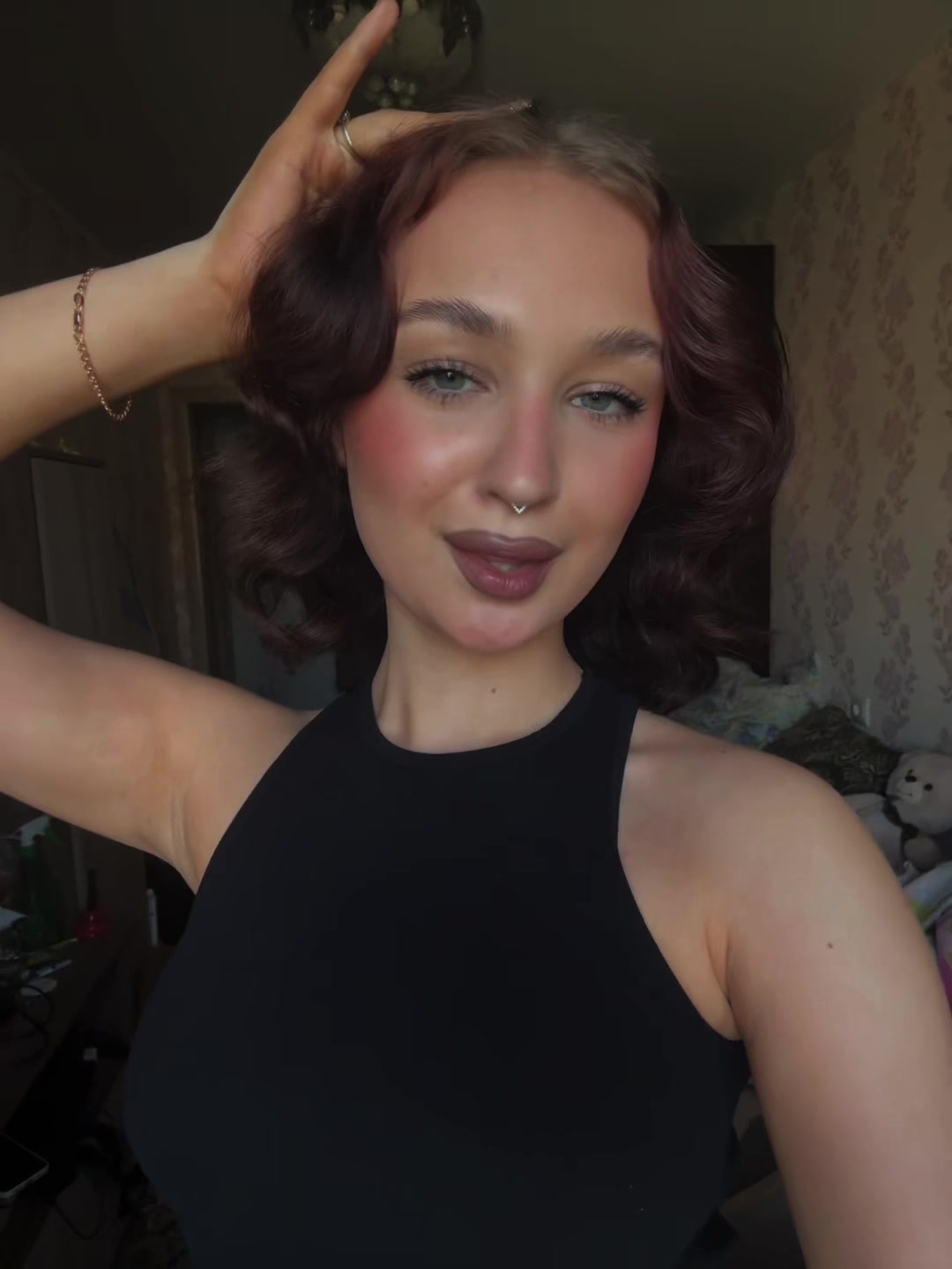 @1schvmr
