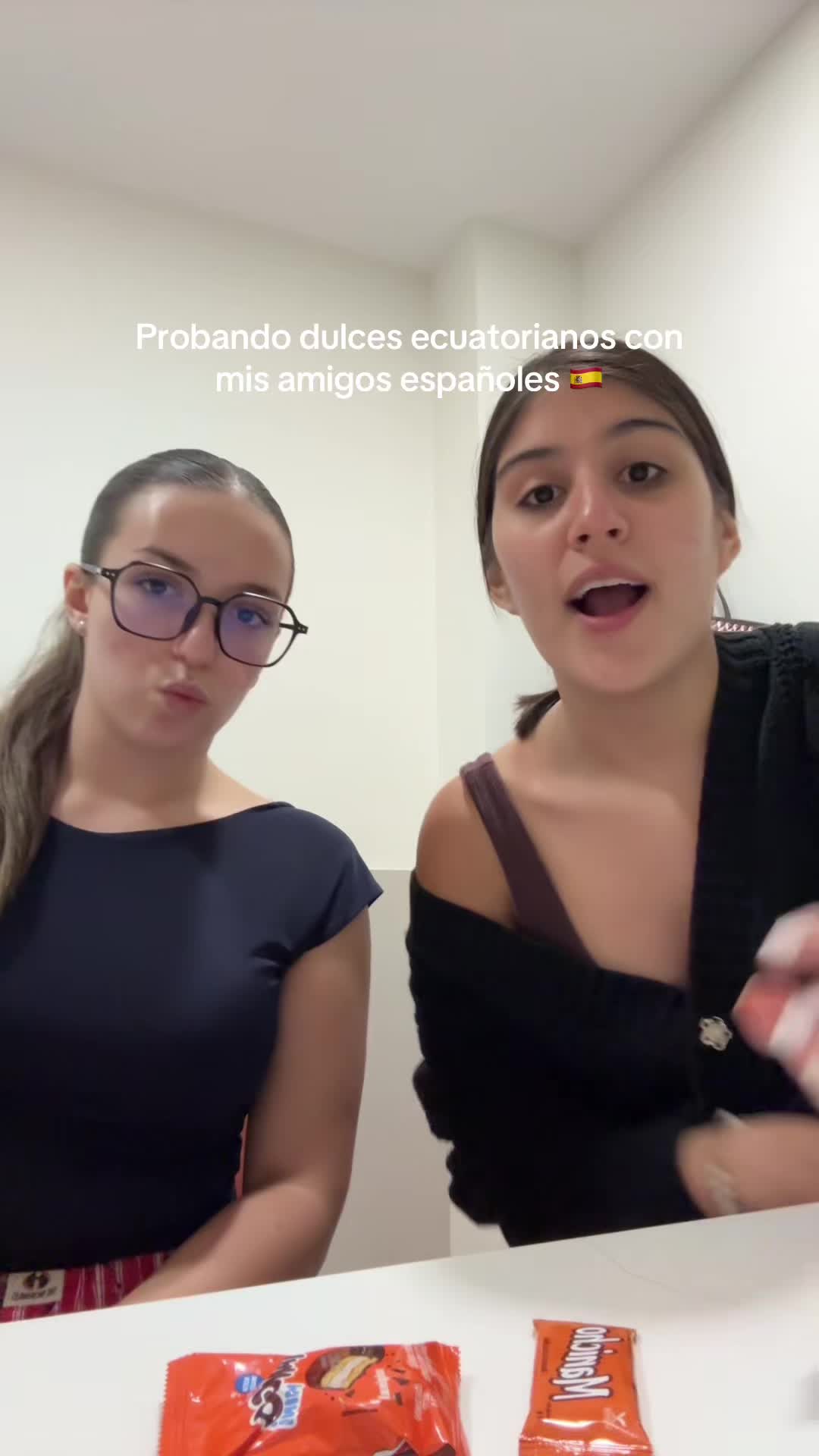 @Valeen Le&oacute;n🤍