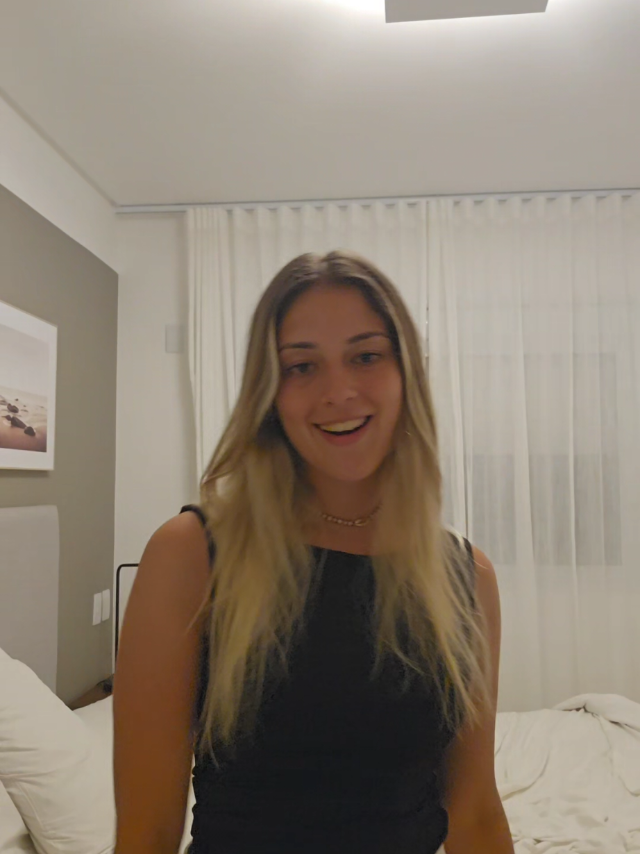 @Valentina🤍