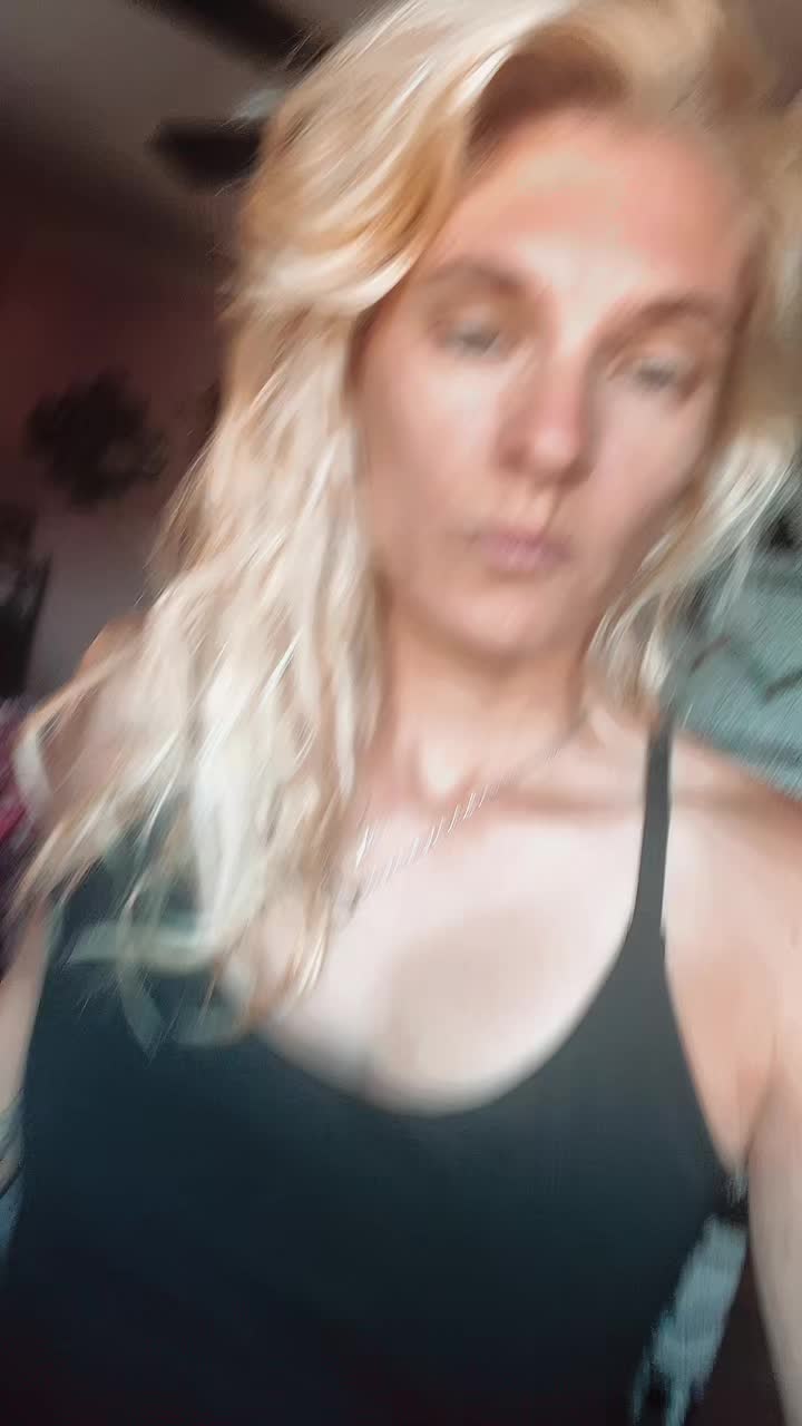 @Sexy Lexy 32