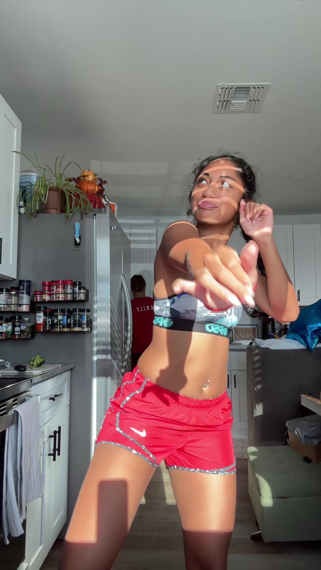@missnelly