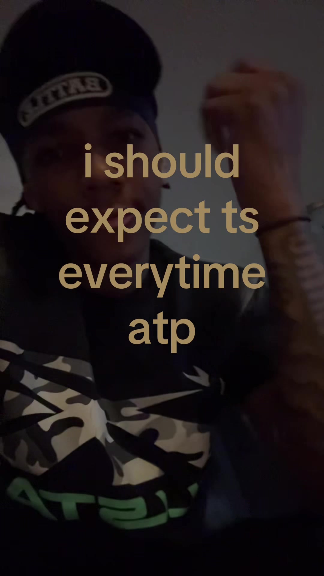 @🚶🏾&zwj;♂️&zwj;➡️