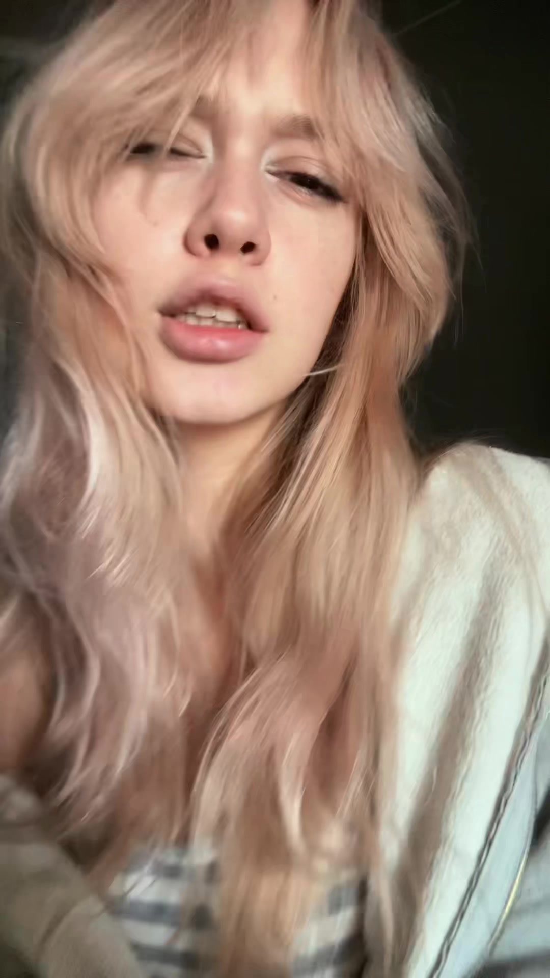 @миля