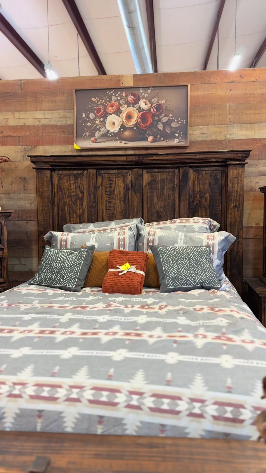 @RusticFurnitureDepot