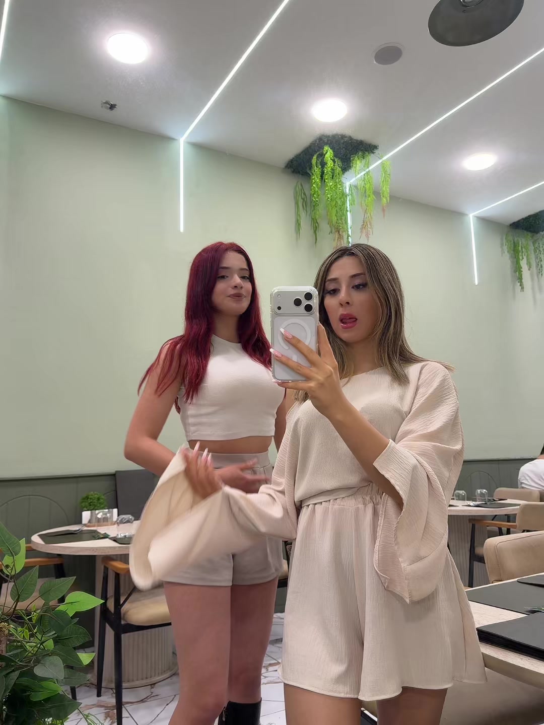 @Eyşan