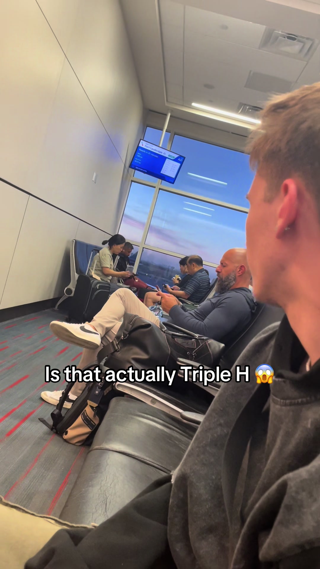 @QTube