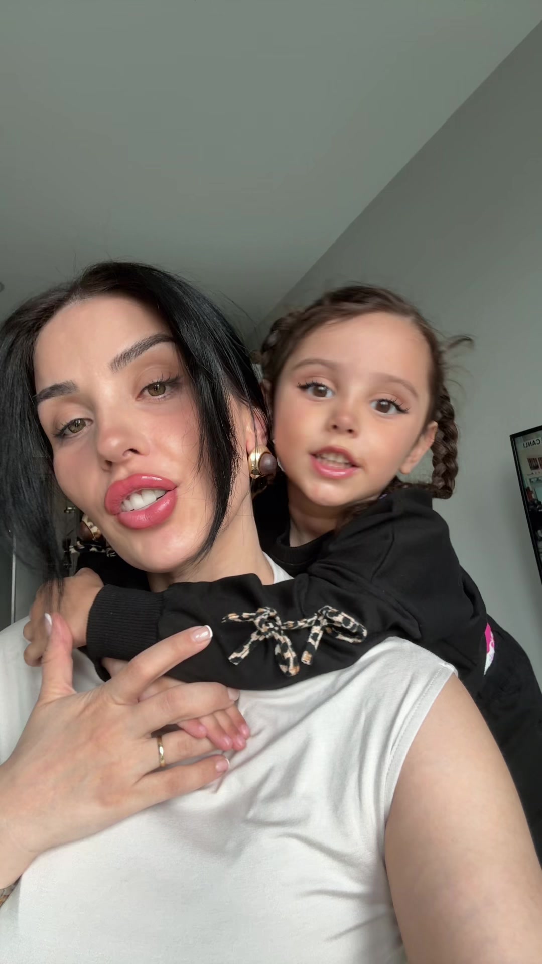 @Hazal Babalık