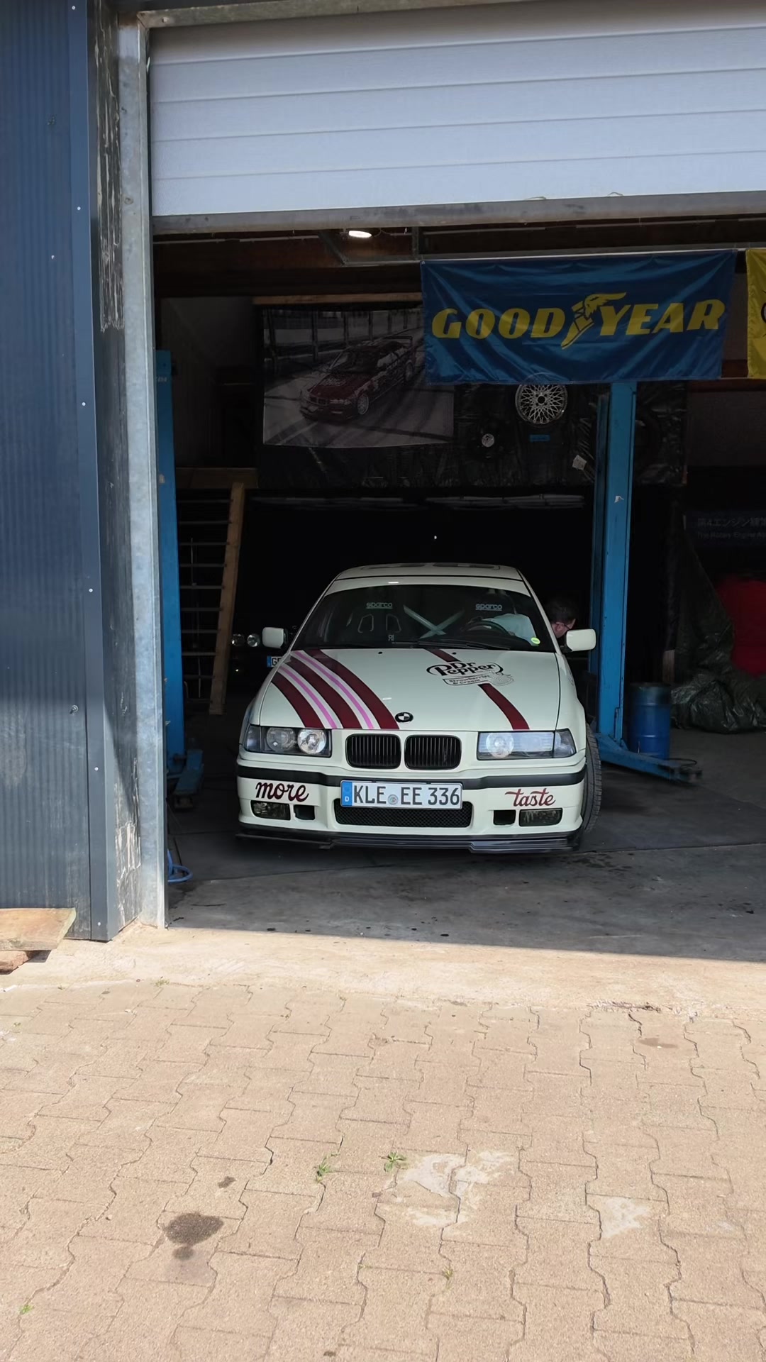@justin_e36_