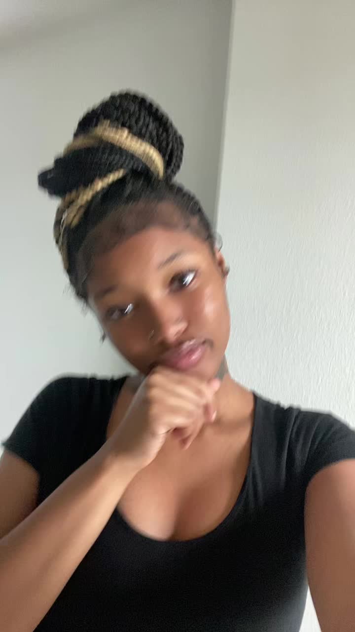 @Layl0liyah