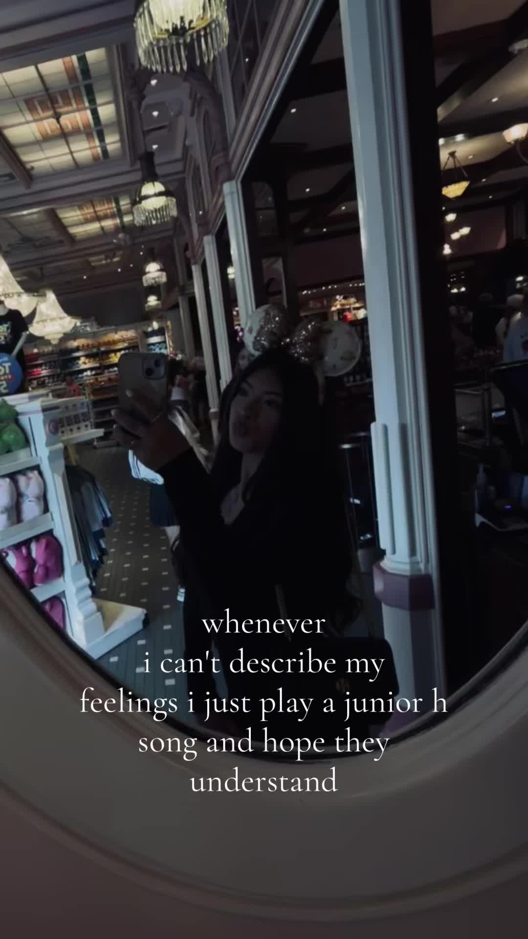 @1 𝑜𝑓 1 💋