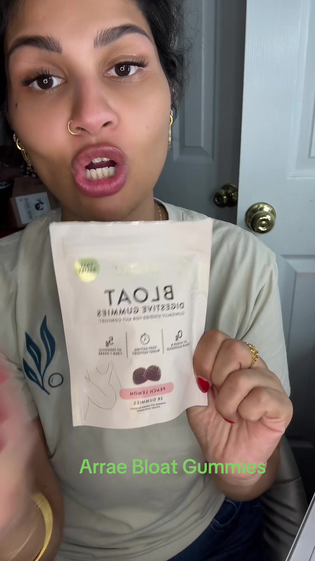 @MakeupLaveena