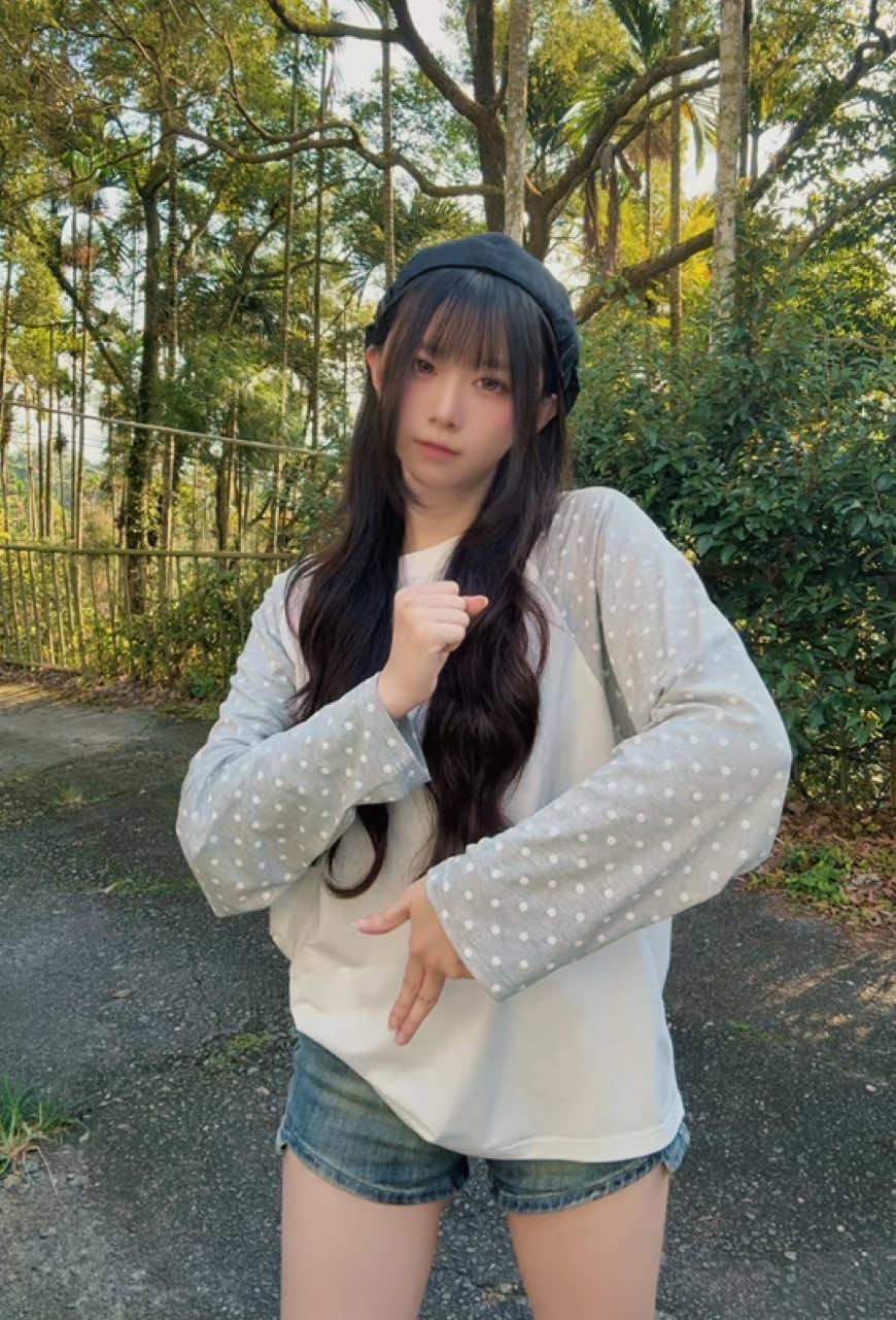 @嗷嗷嗷嗷𖠌 🐺