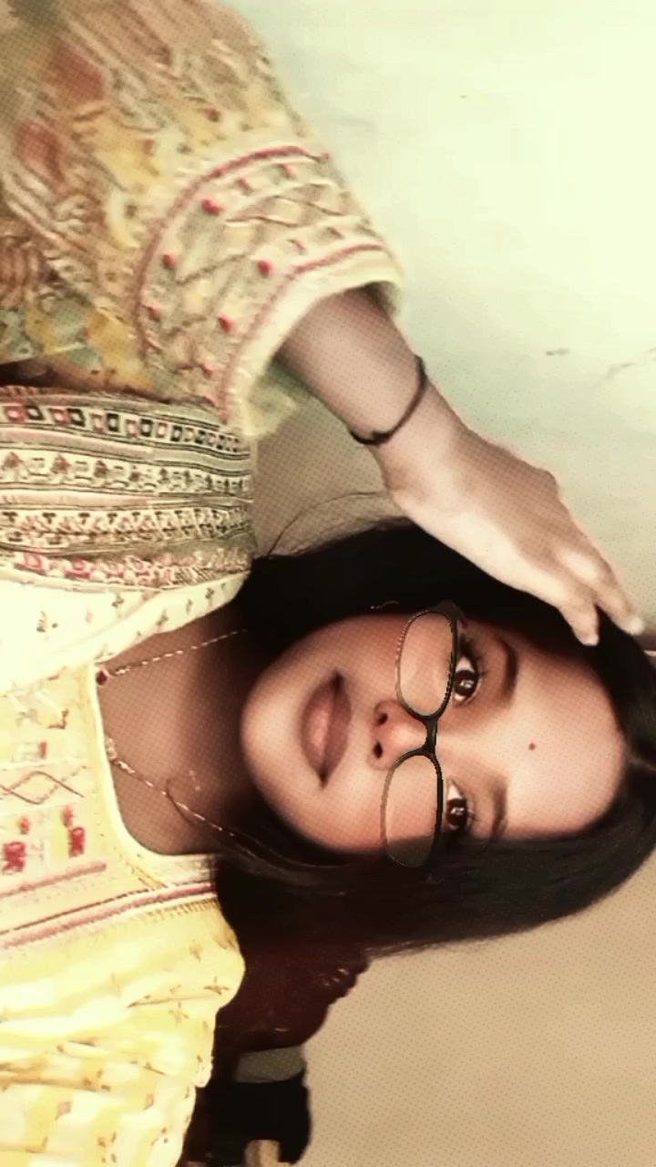 @🪷Roshni ^das🪷