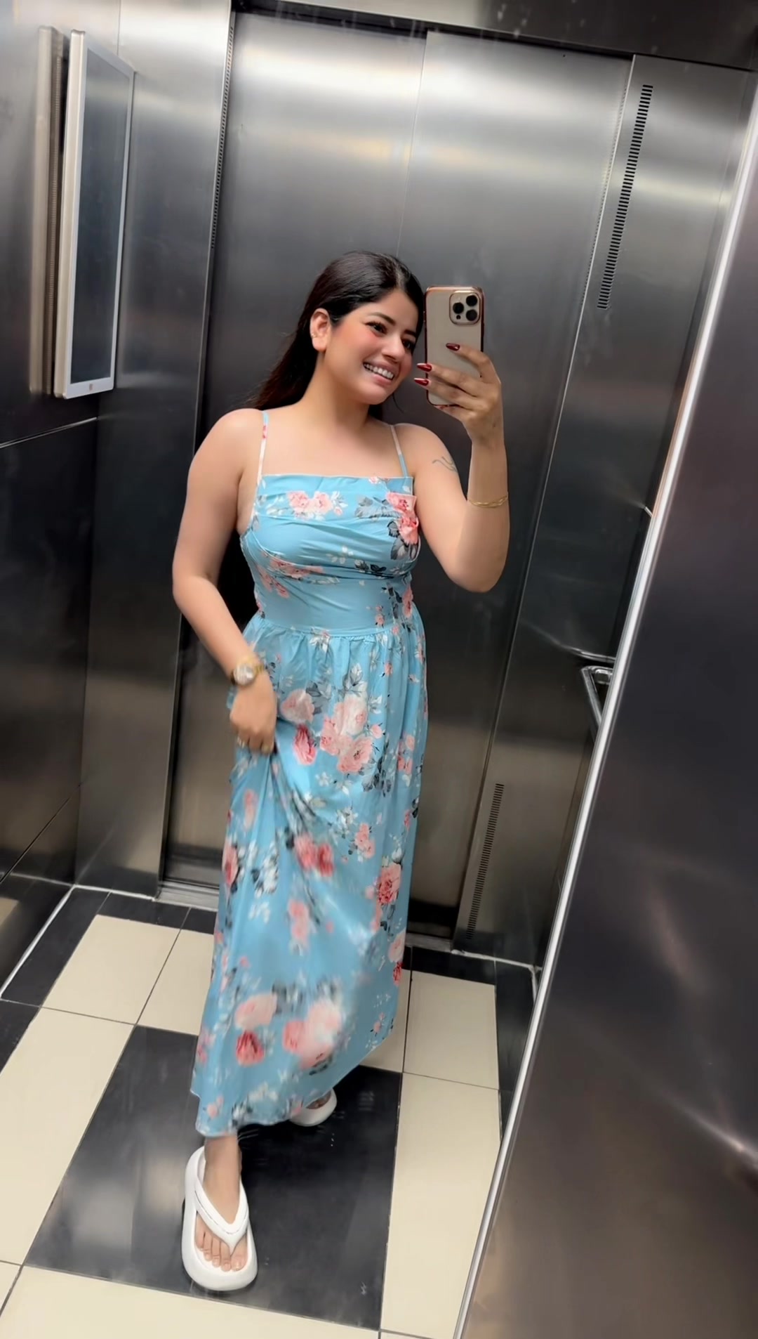 @Ayesha🇨🇦
