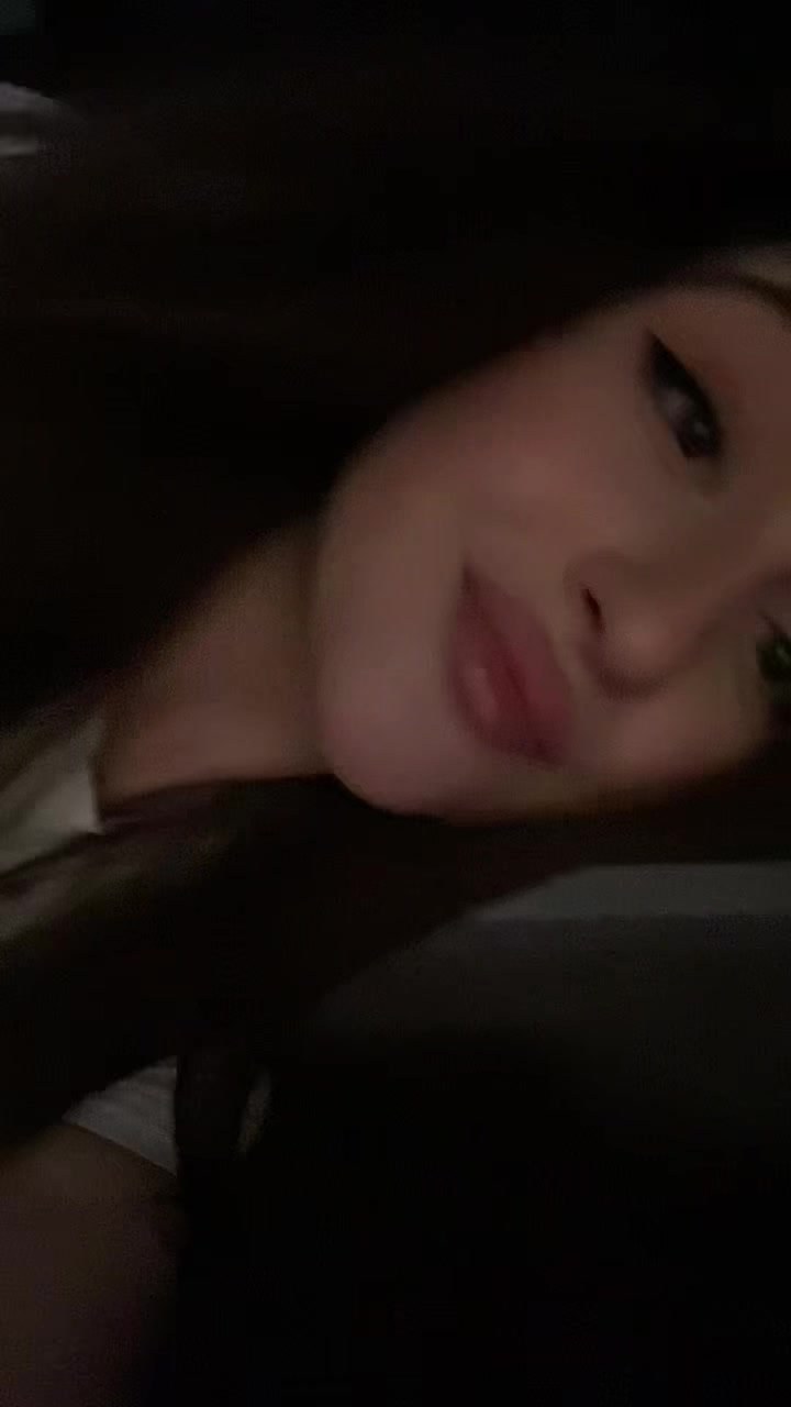 @ń