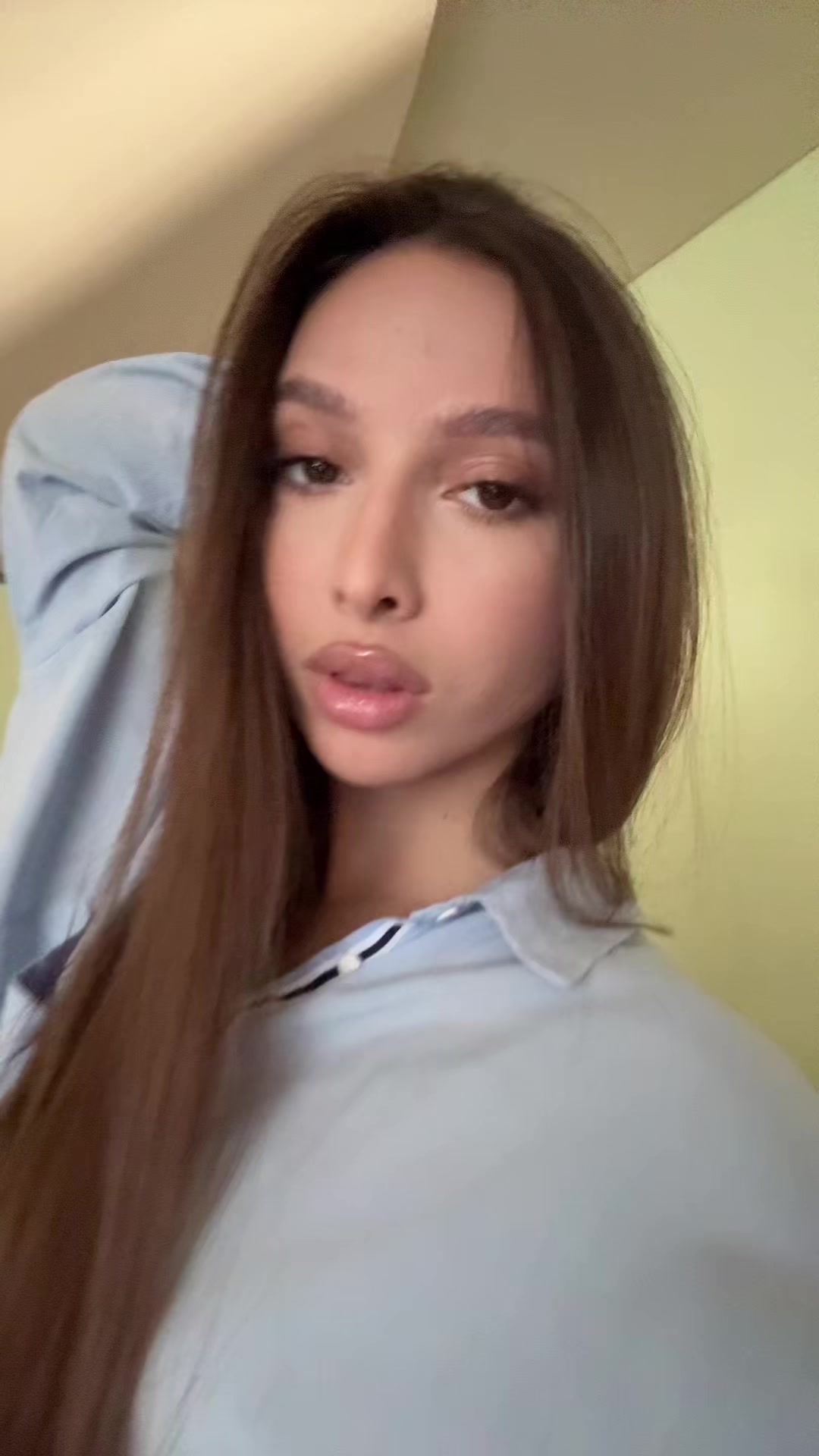 @d