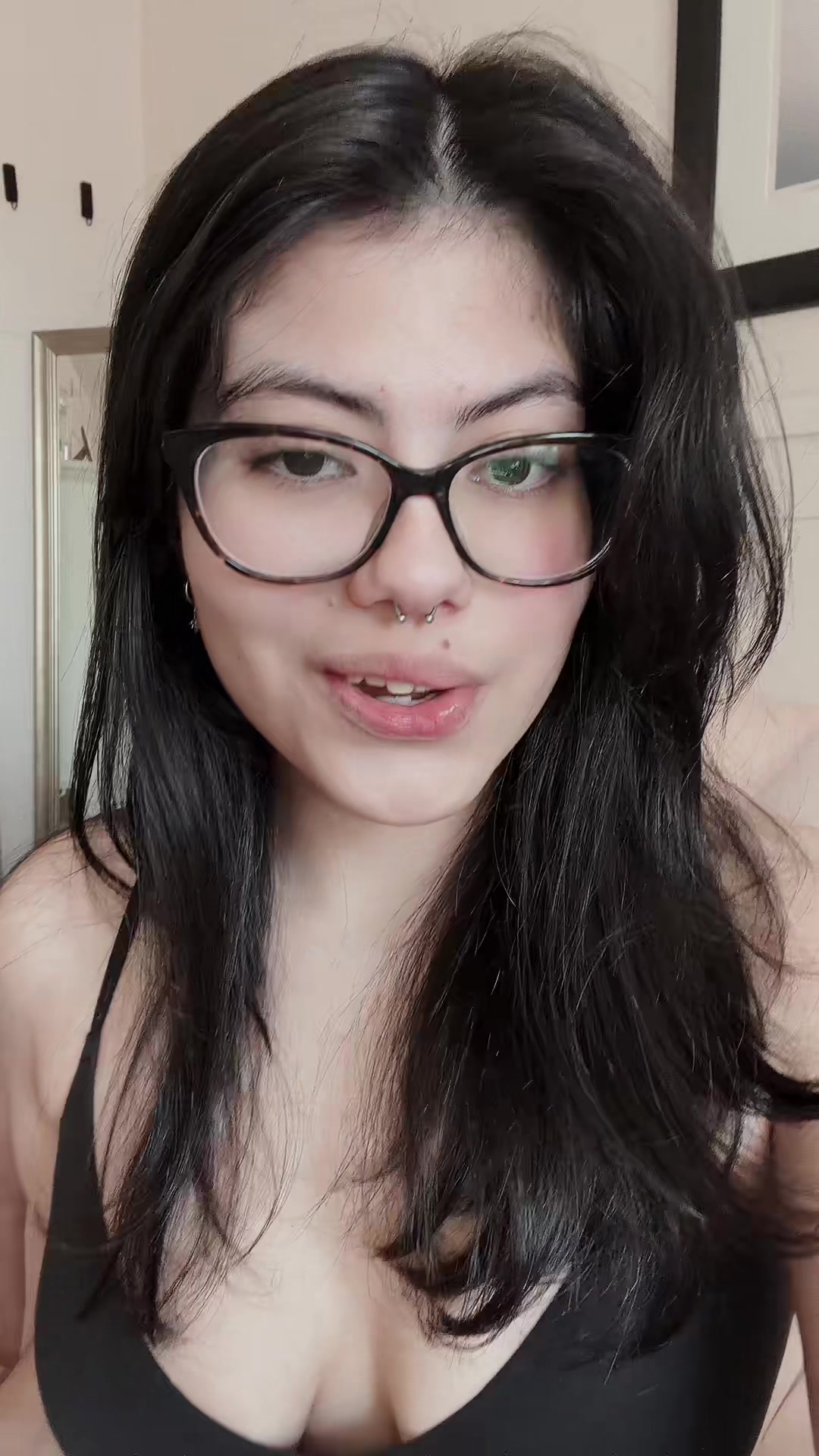 @Julia𖣂