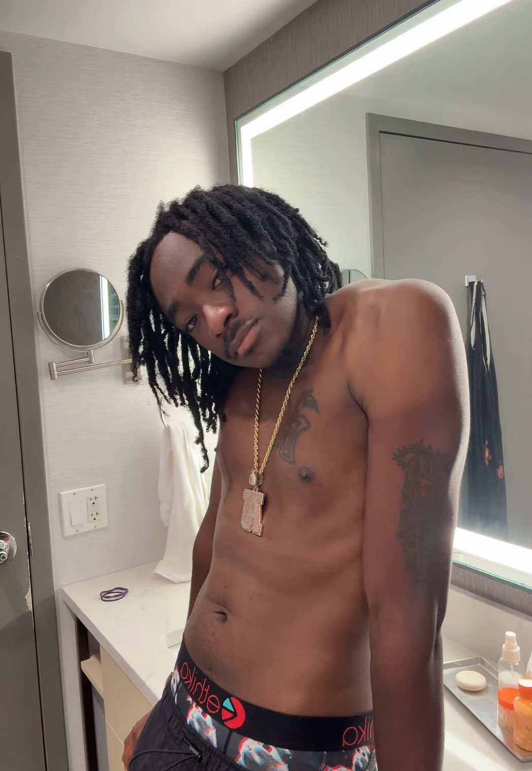 @babyronn