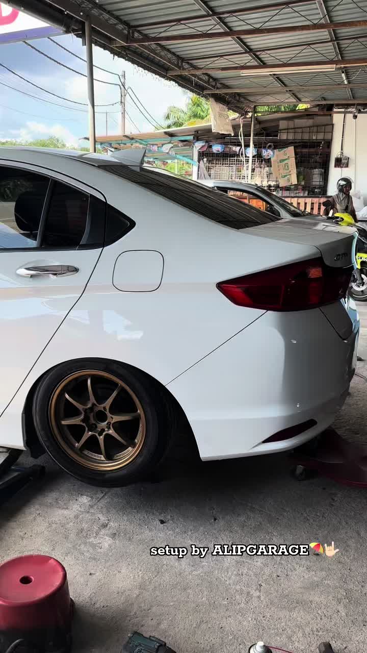 @ALIPGARAGE .⛱️👾