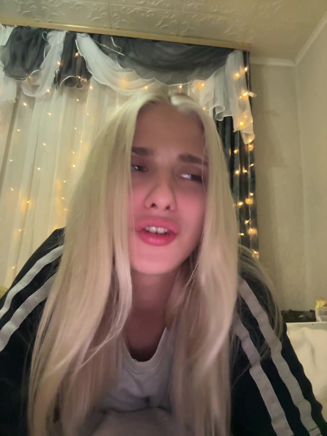 @Китикэт
