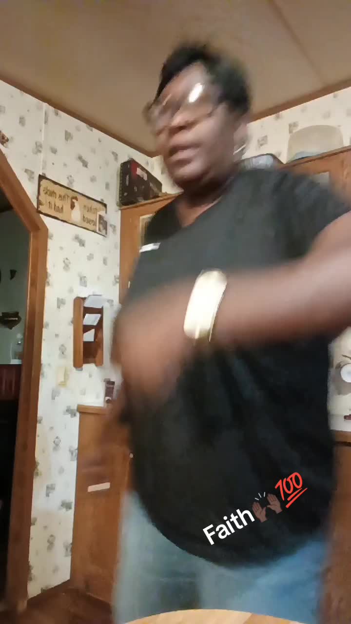 @auntee_carol4life
