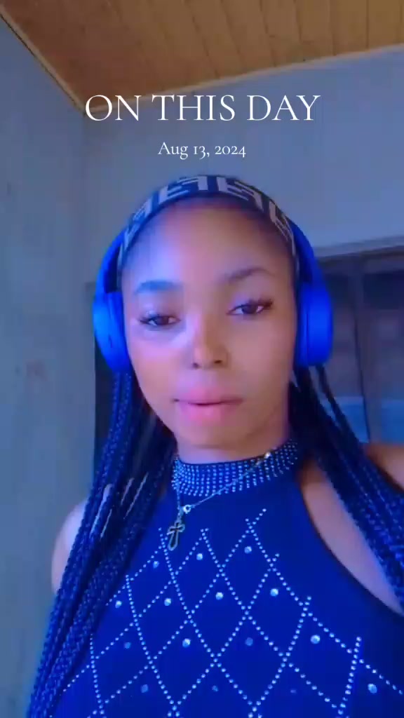 @╰┈➤💜pretty babe 💜💜