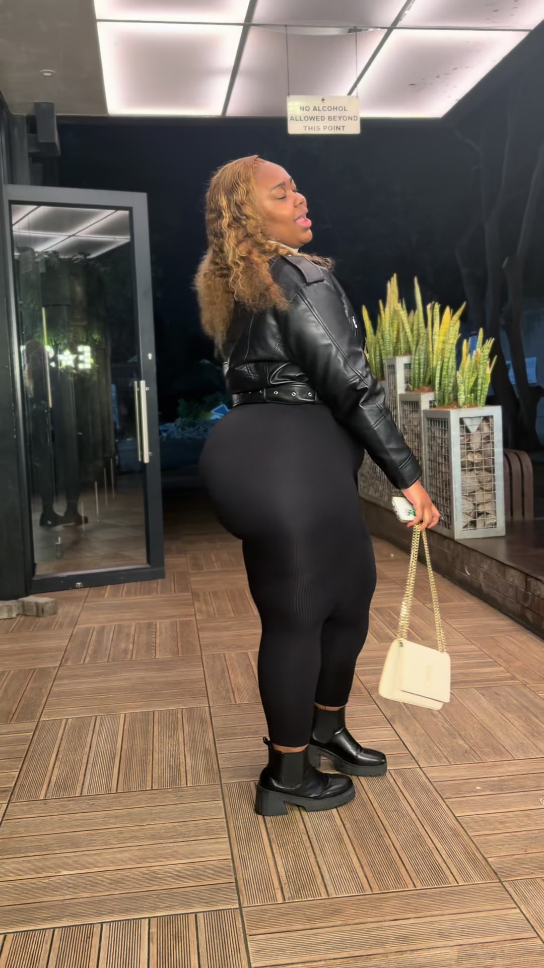 @Zikhali._s🍒