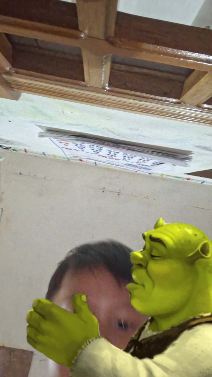 @Ako c RodGhie