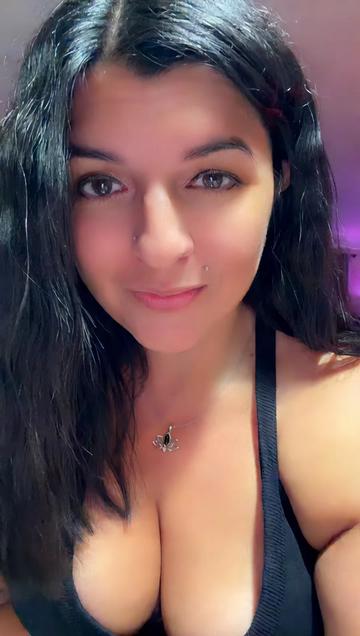 @Amy_Rene