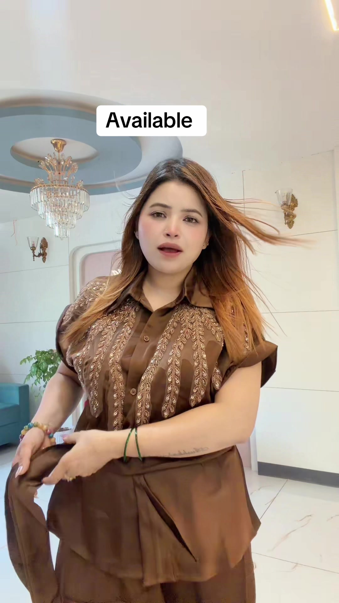 @ANUSHKA💫❤️😘